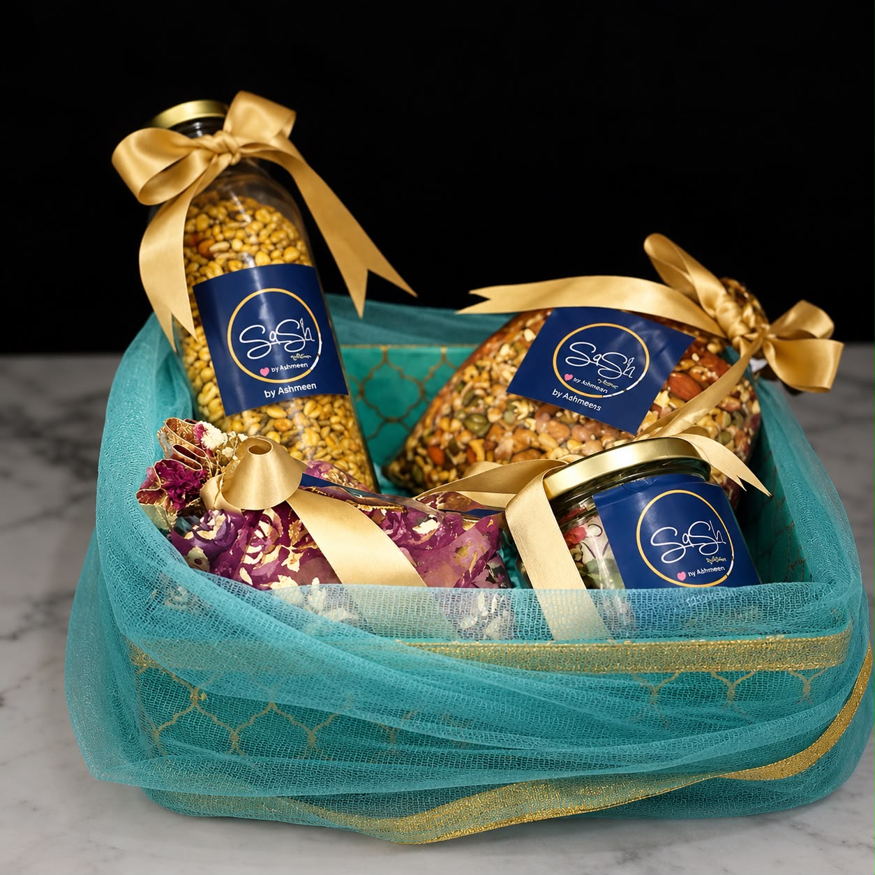 Festive Gourmet Gift Hamper